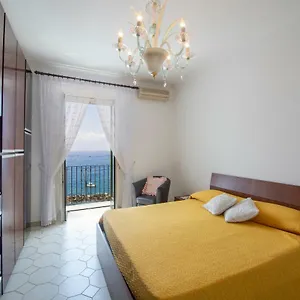 Moon Apartment